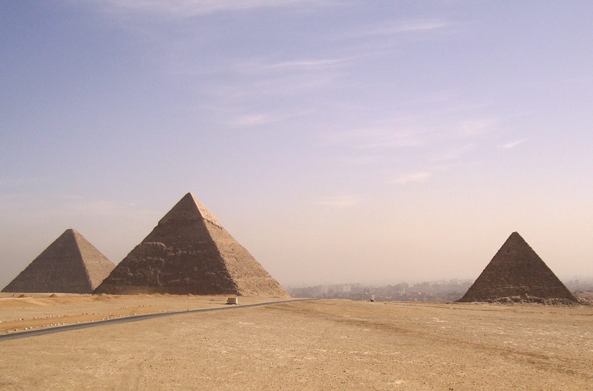 pyramids-giza